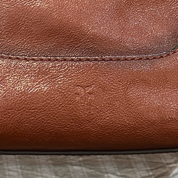 FRYE Leather Side Pocket Hobo Bag in Cognac, Like New! Gorgeous! - Picture 6 of 16